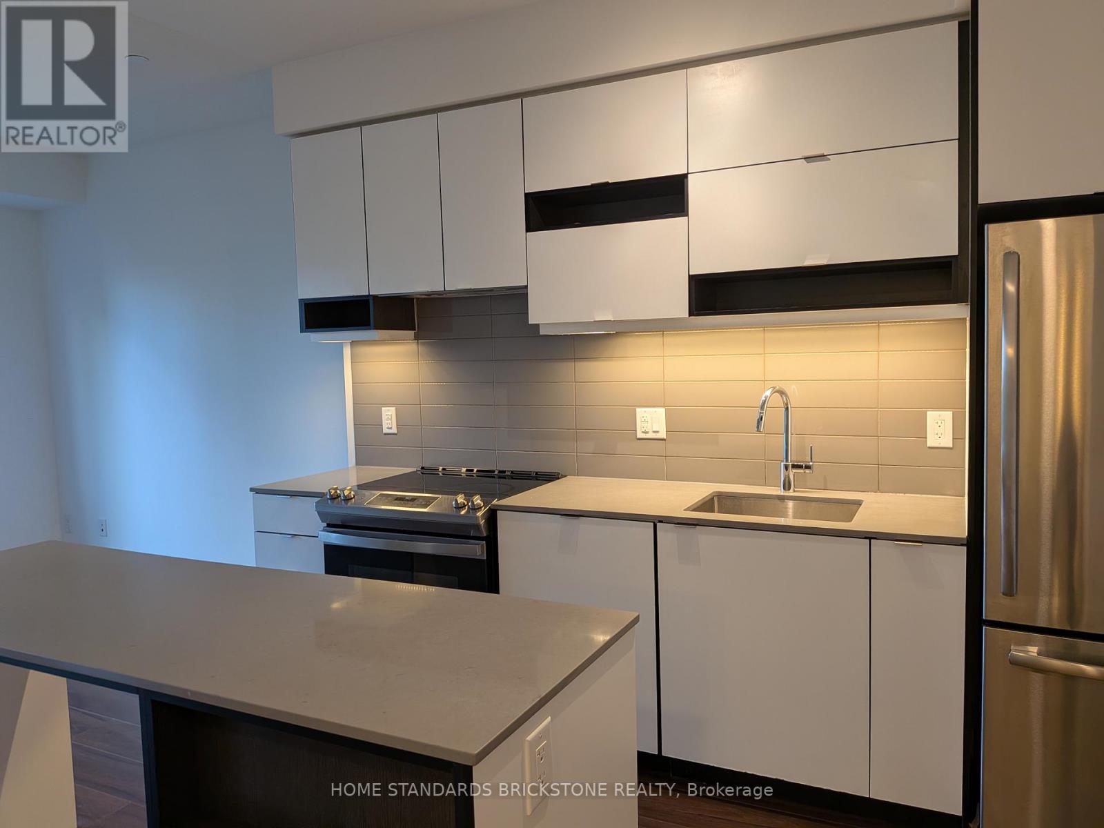 605 - 4065 Confederation Parkway, Mississauga, Ontario  L5B 0L4 - Photo 16 - W13442326
