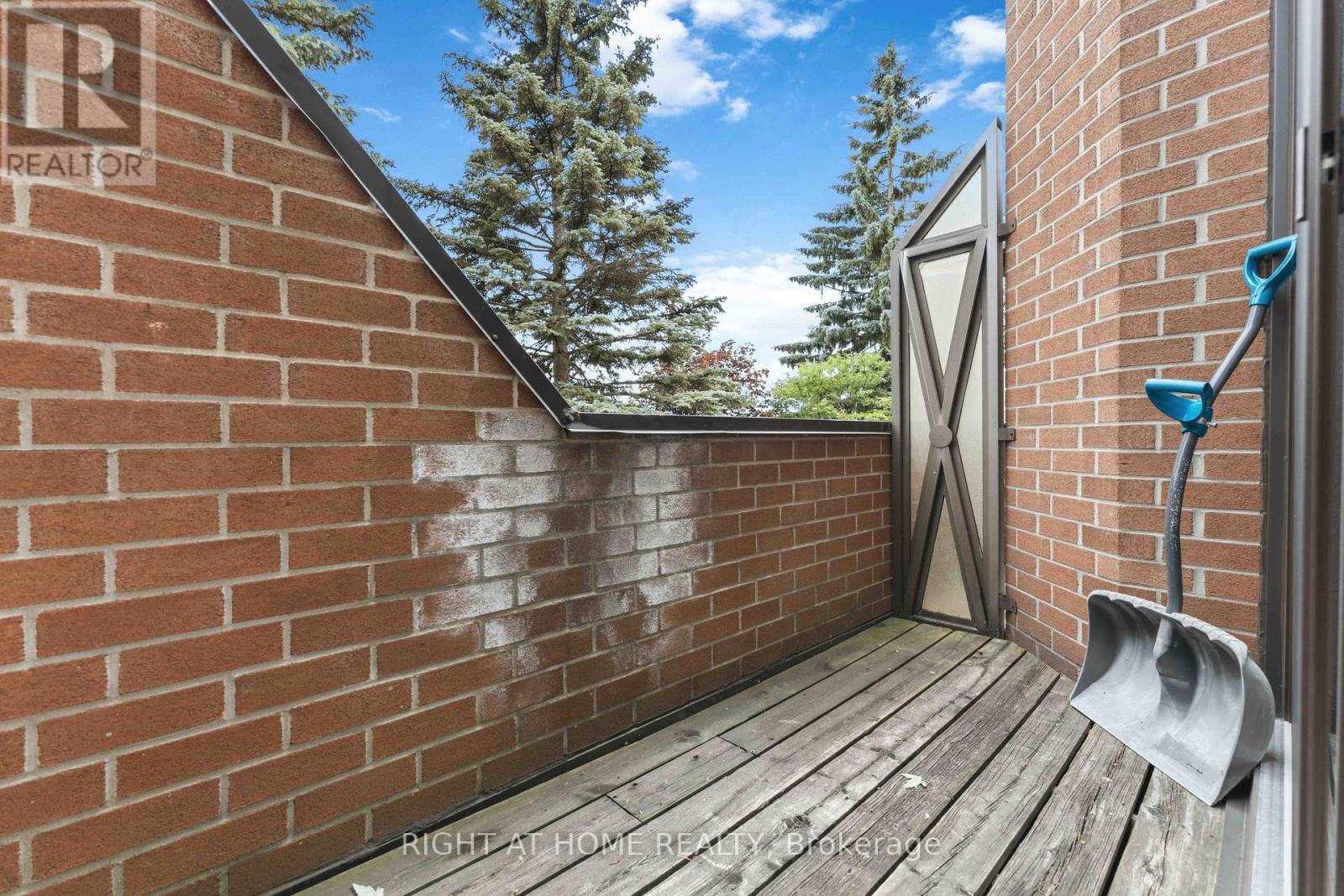 27 - 100 Hillside Drive, Ottawa, Ontario  K1K 4J1 - Photo 33 - X13456104