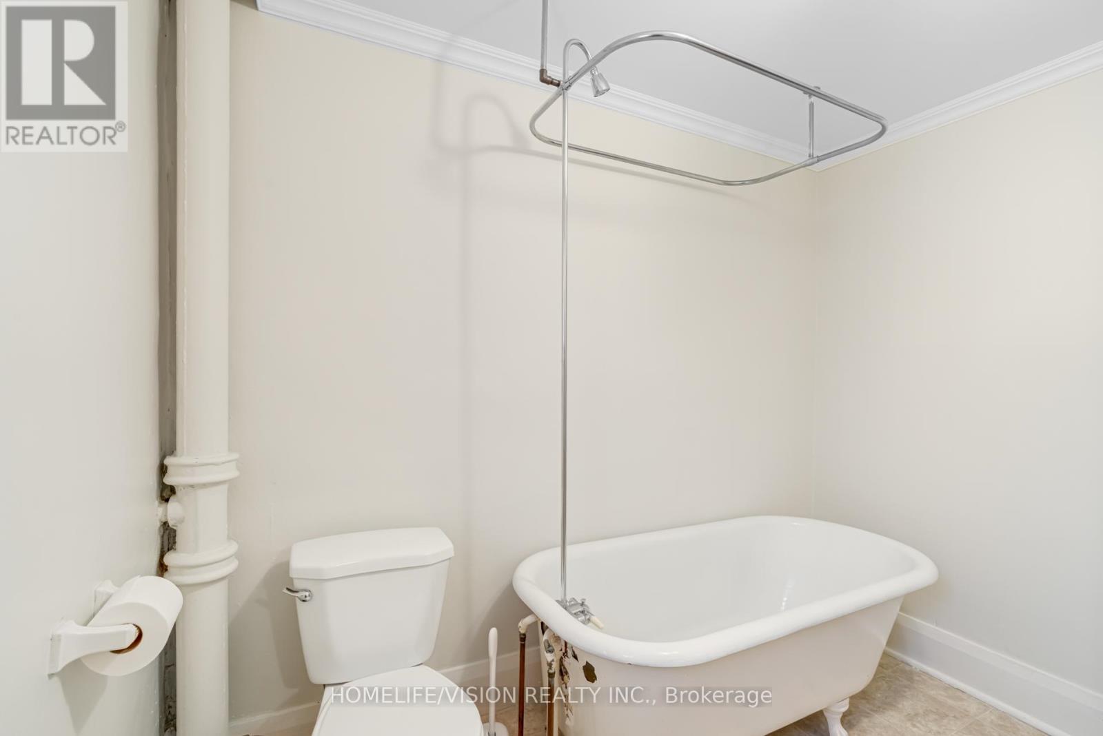 123 Mary Street E, Whitby, Ontario  L1N 2P3 - Photo 33 - E13417172