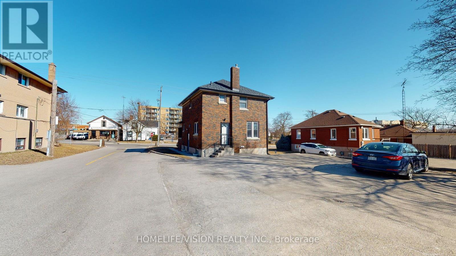 123 Mary Street E, Whitby, Ontario  L1N 2P3 - Photo 39 - E13417172