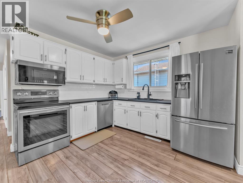 372 Carling Crescent, Windsor, Ontario  N8S 3X8 - Photo 7 - 26014328