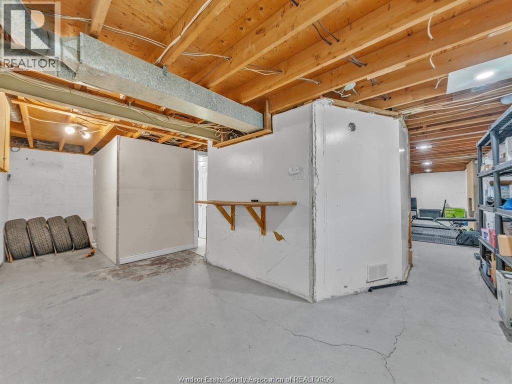 372 Carling Crescent, Windsor, Ontario  N8S 3X8 - Photo 39 - 26014328