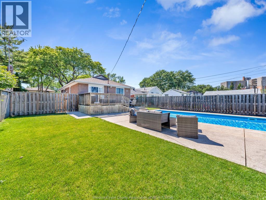 372 Carling Crescent, Windsor, Ontario  N8S 3X8 - Photo 41 - 26014328