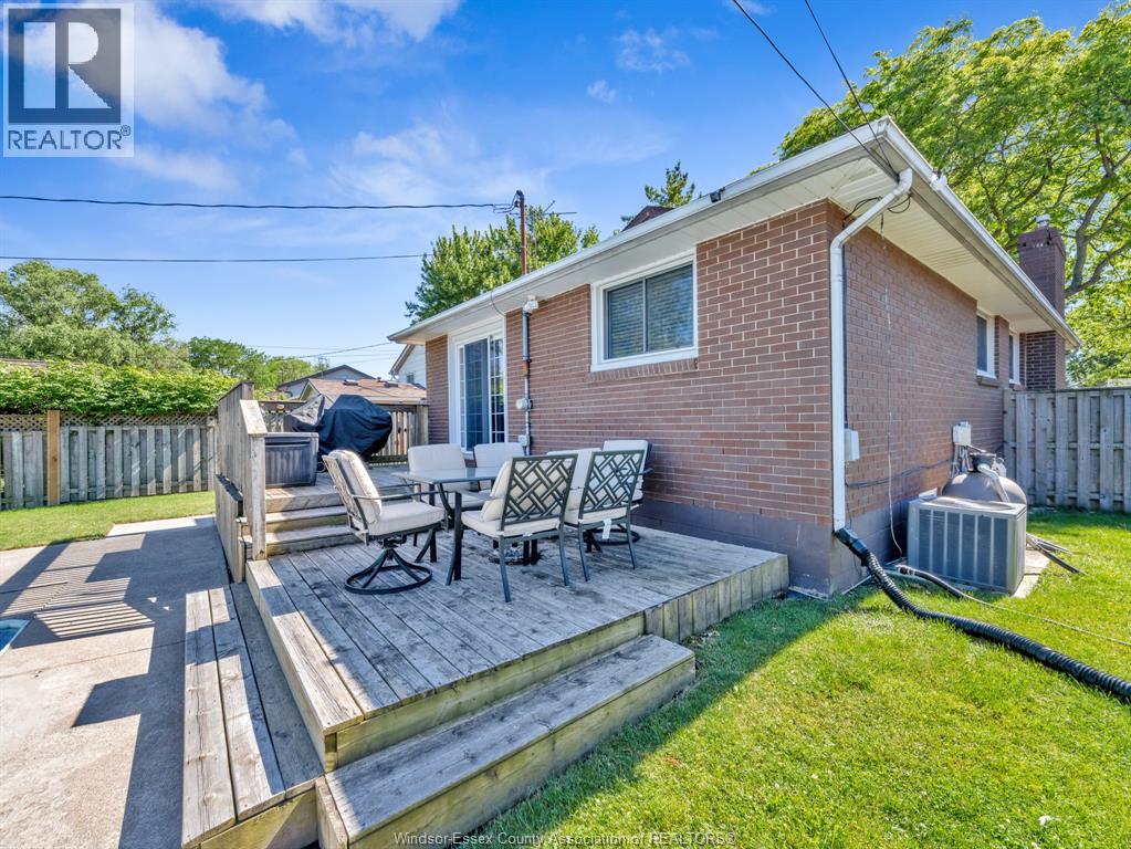 372 Carling Crescent, Windsor, Ontario  N8S 3X8 - Photo 47 - 26014328