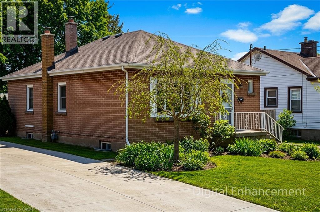 73 West 1st Street, Hamilton, Ontario  L9C 3C2 - Photo 3 - 40838906