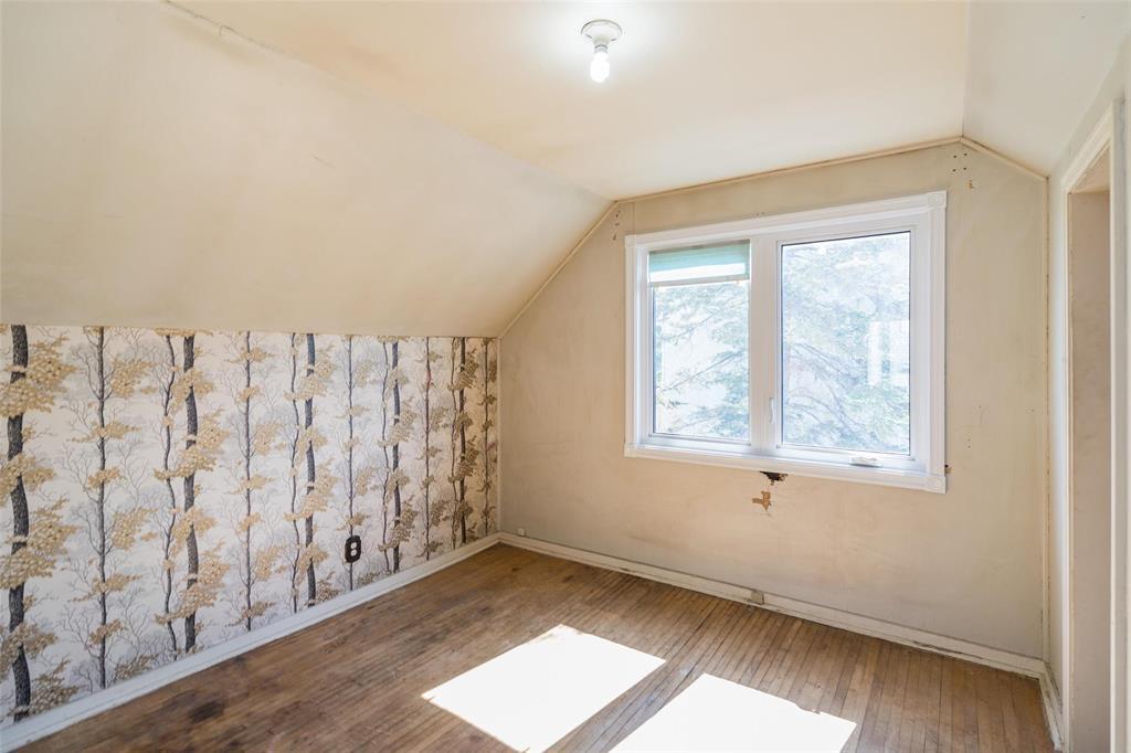 842 Talbot Avenue, Winnipeg, Manitoba  R2L 0S9 - Photo 19 - 202614065