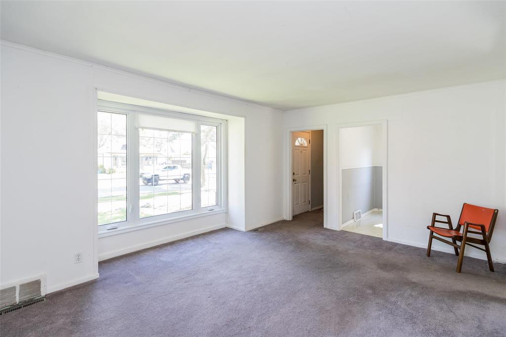 842 Talbot Avenue, Winnipeg, Manitoba  R2L 0S9 - Photo 7 - 202614065