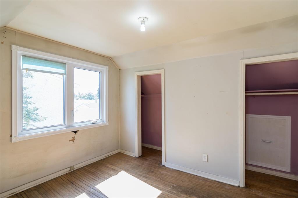 842 Talbot Avenue, Winnipeg, Manitoba  R2L 0S9 - Photo 22 - 202614065