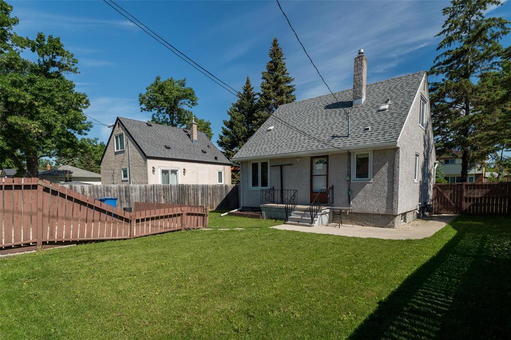 842 Talbot Avenue, Winnipeg, Manitoba  R2L 0S9 - Photo 32 - 202614065