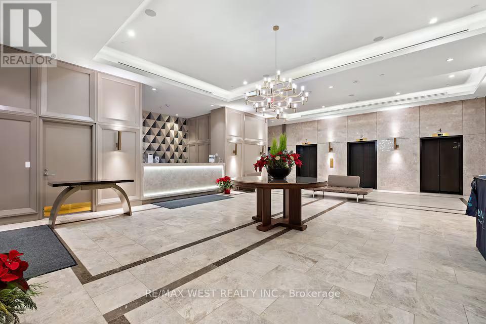 501 - 155 Yorkville Avenue, Toronto, Ontario M5R 0B4 - Photo 17 - C12936596