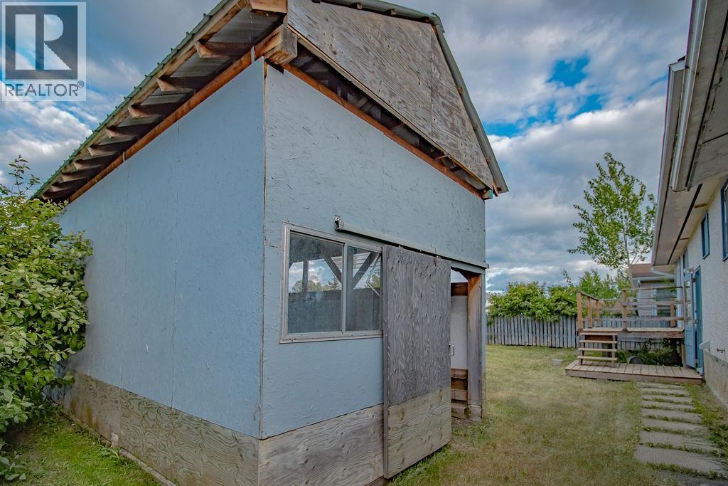 734 W 7th Avenue, Fort St. James, British Columbia  V0J 1P0 - Photo 34 - R3112782