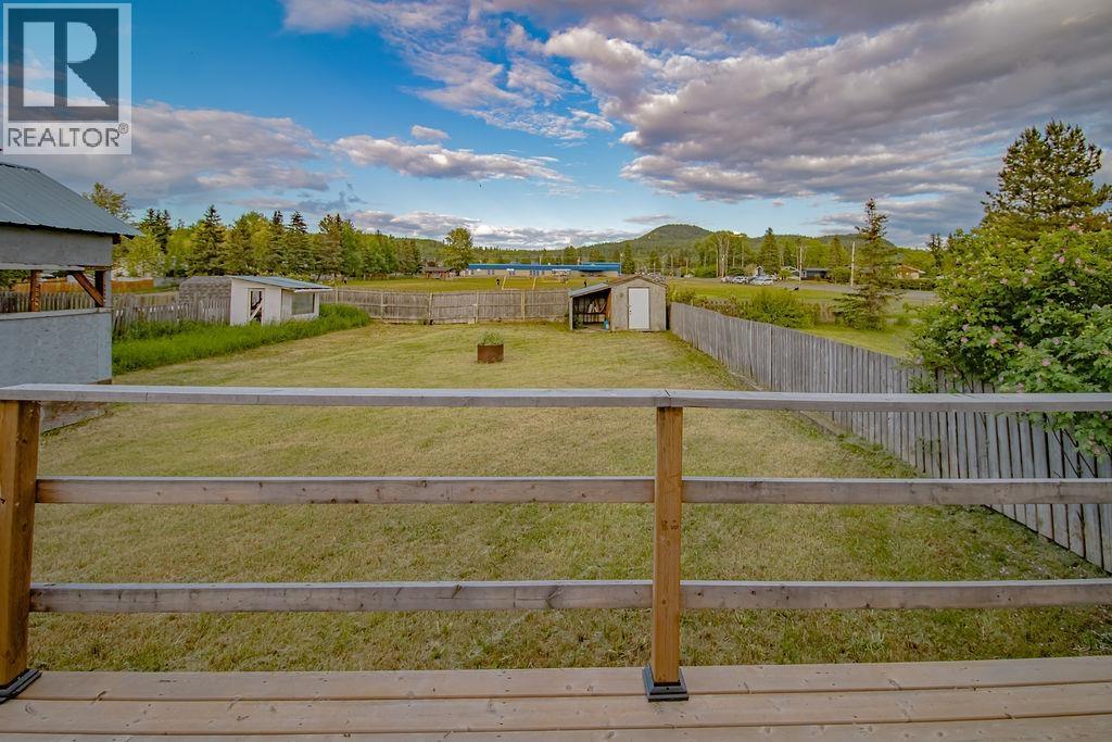 734 W 7th Avenue, Fort St. James, British Columbia  V0J 1P0 - Photo 33 - R3112782