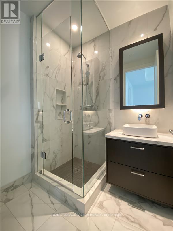 701 - 455 Wellington Street W, Toronto, Ontario  M5V 0V3 - Photo 19 - C13456154