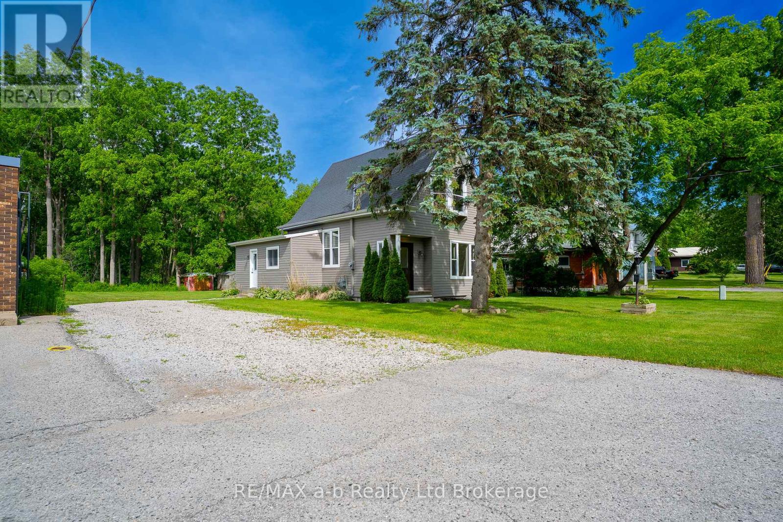 14 OLD VIENNA ROAD, Tillsonburg, Ontario