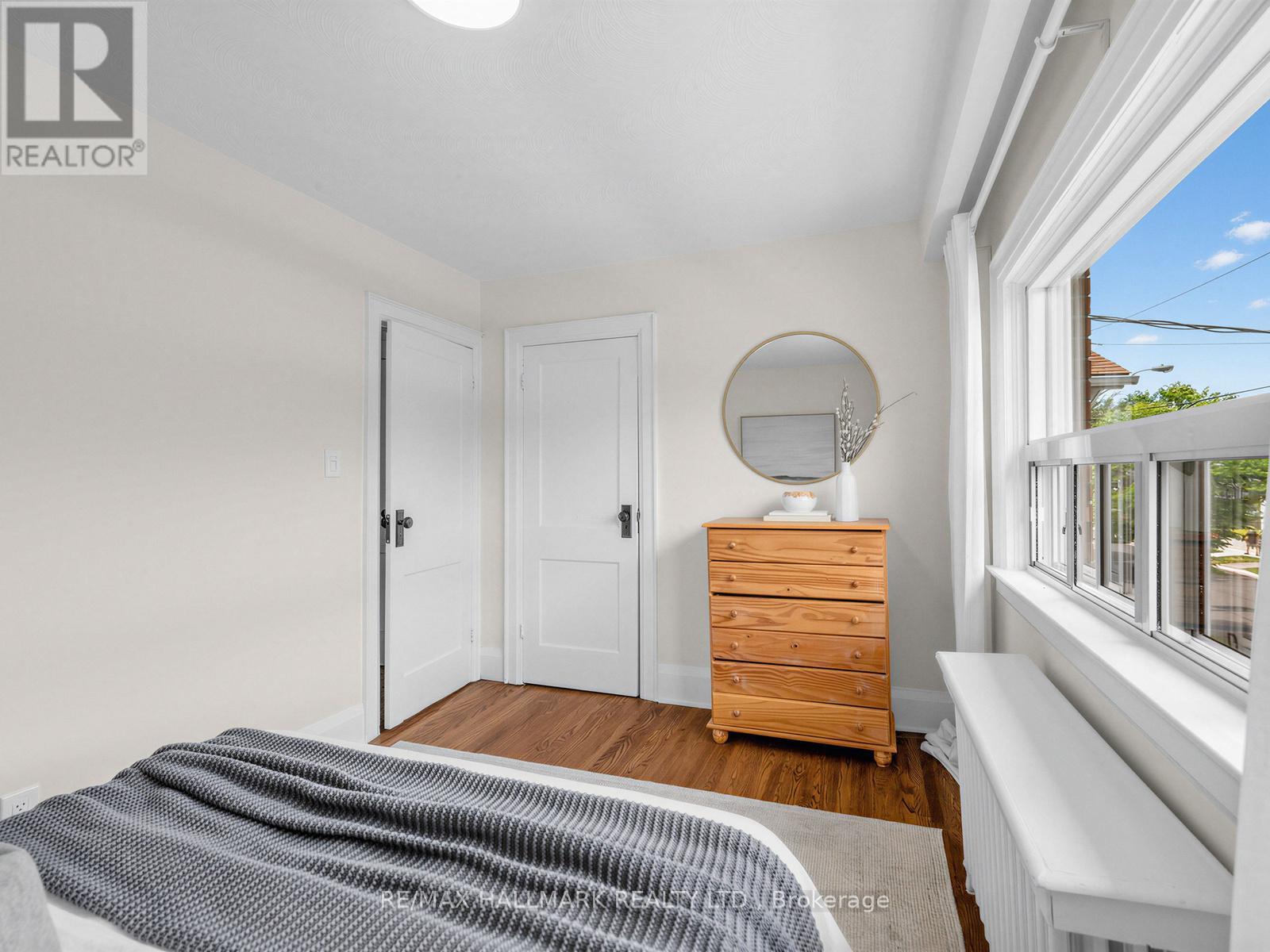 958 Greenwood Avenue, Toronto, Ontario  M4J 4C3 - Photo 21 - E13456118
