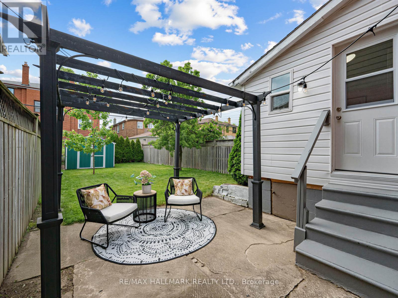 958 Greenwood Avenue, Toronto, Ontario  M4J 4C3 - Photo 33 - E13456118