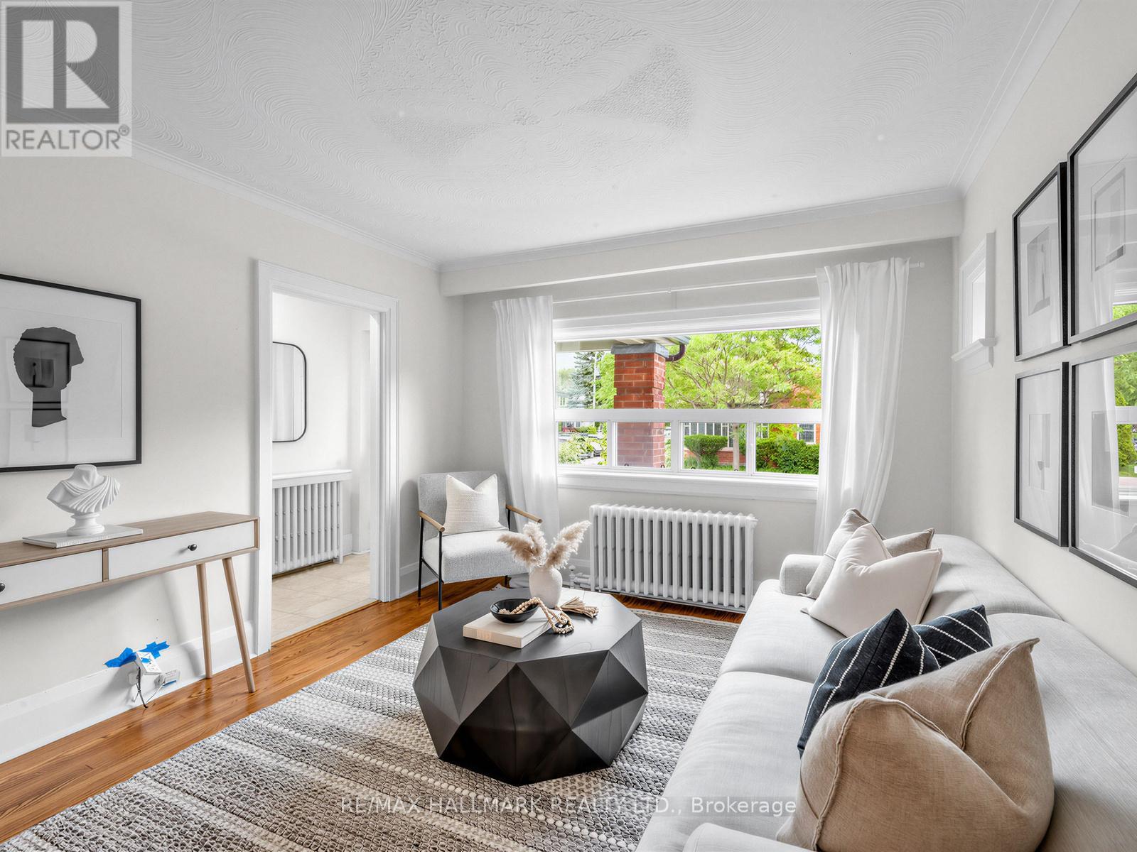 958 Greenwood Avenue, Toronto, Ontario  M4J 4C3 - Photo 7 - E13456118