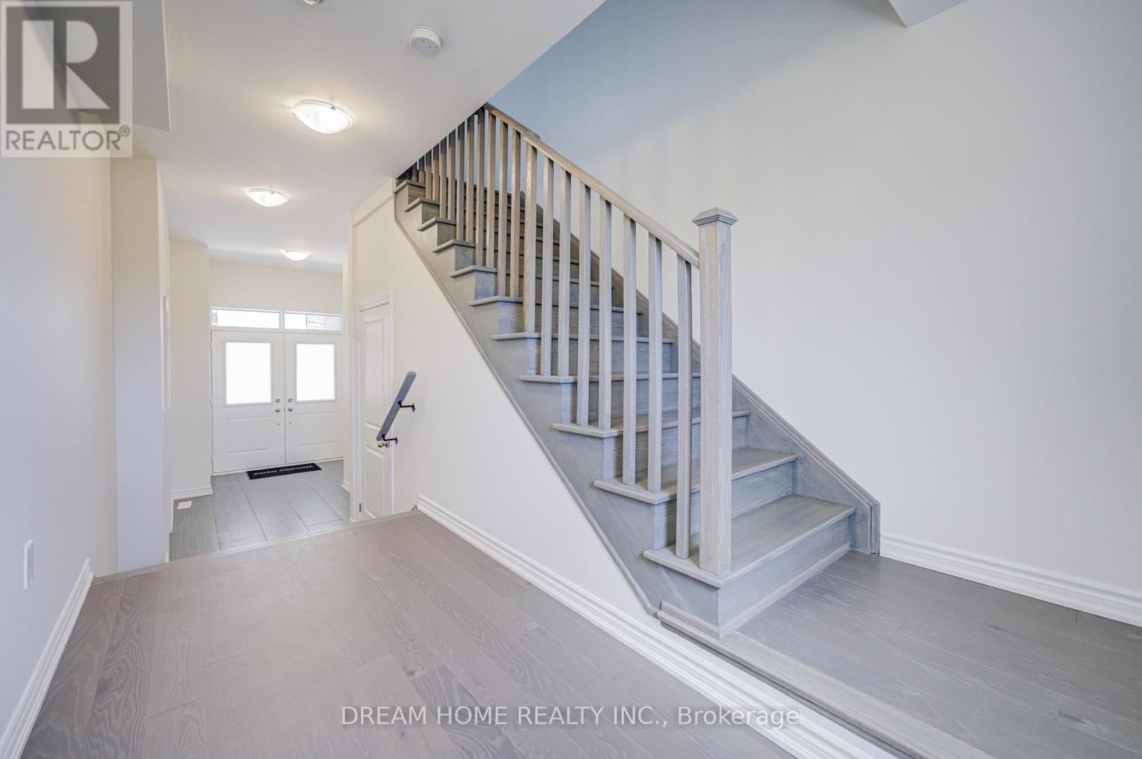 19 Coppini Lane, Ajax, Ontario L1S 7S9 - Photo 3 - E13456144