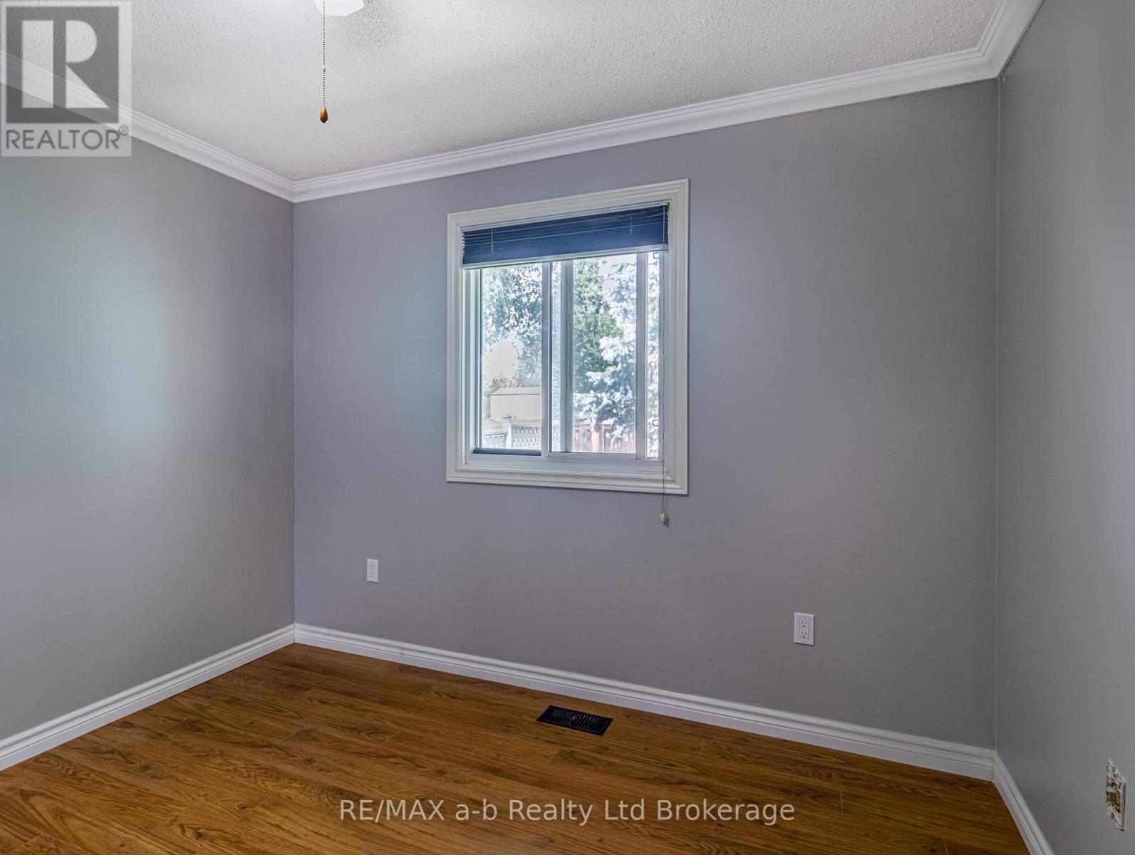 115 Fyfe Avenue, Woodstock, Ontario  N4S 3S7 - Photo 11 - X13456594