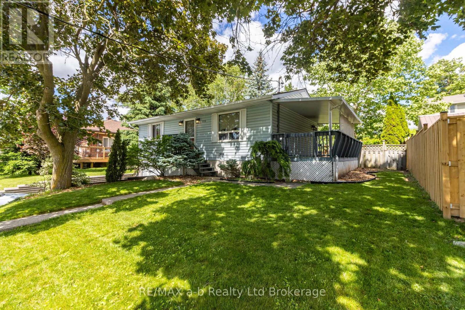 115 Fyfe Avenue, Woodstock, Ontario  N4S 3S7 - Photo 2 - X13456594