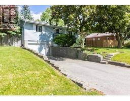 115 FYFE AVENUE, Woodstock, Ontario