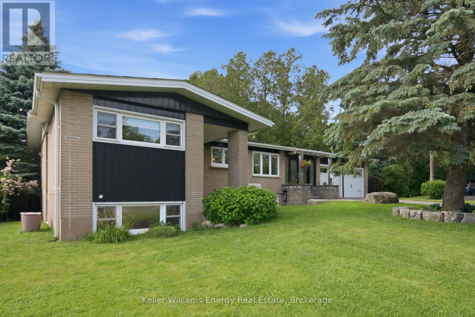 1010 REGENT DRIVE, Oshawa, Ontario