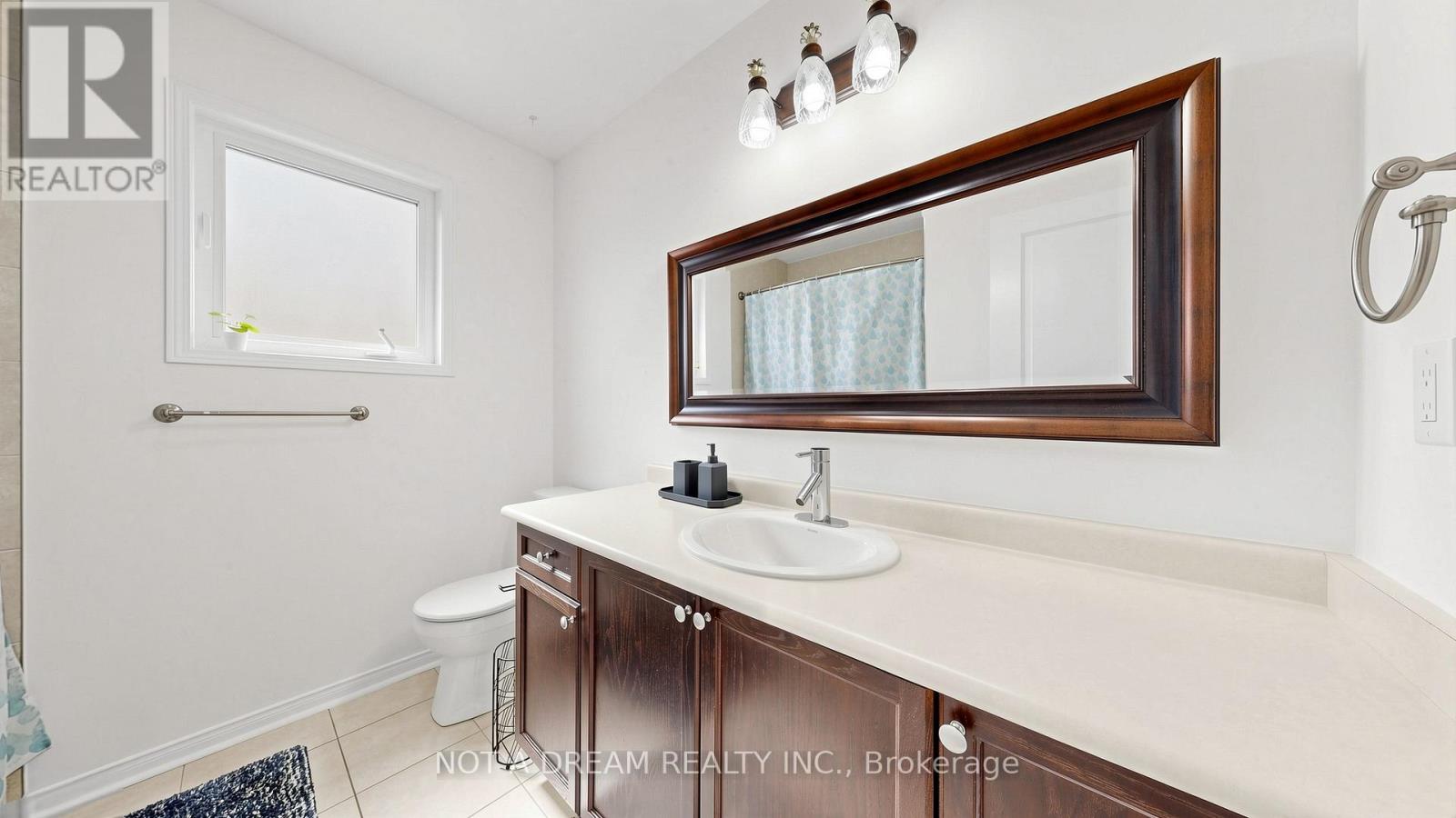 47 Acorn Lane, Bradford West Gwillimbury (Bradford), Ontario  L3Z 0H5 - Photo 32 - N13456066