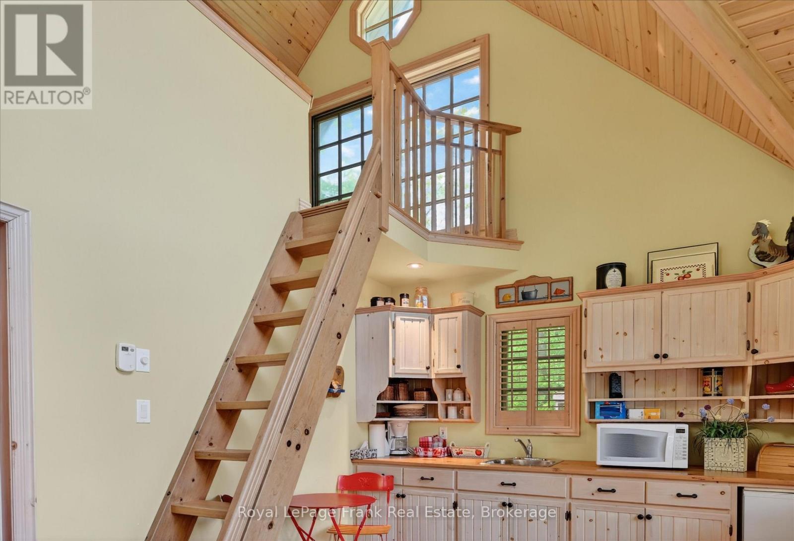 674 Birchview Road, Douro-Dummer, Ontario  K0L 2H0 - Photo 45 - X13221080