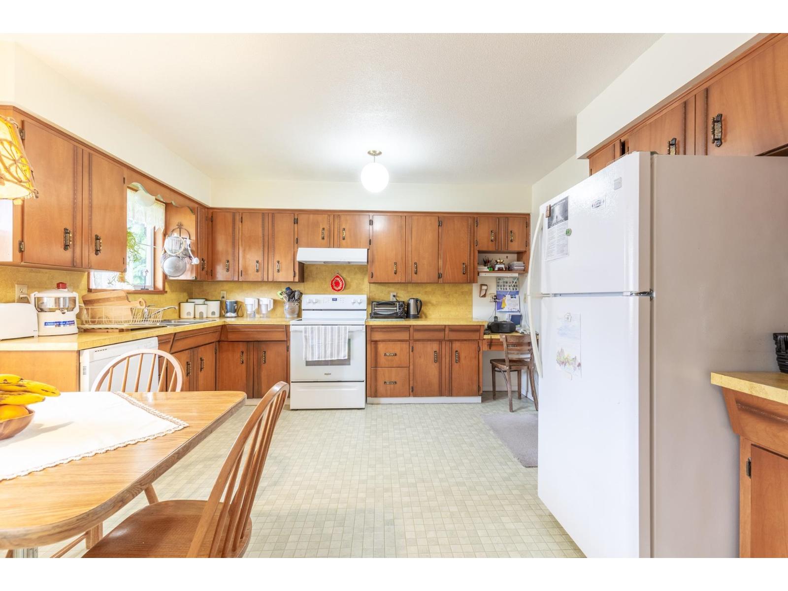 32388 Peardonville Road, Abbotsford, British Columbia  V2T 1M8 - Photo 5 - R3134066