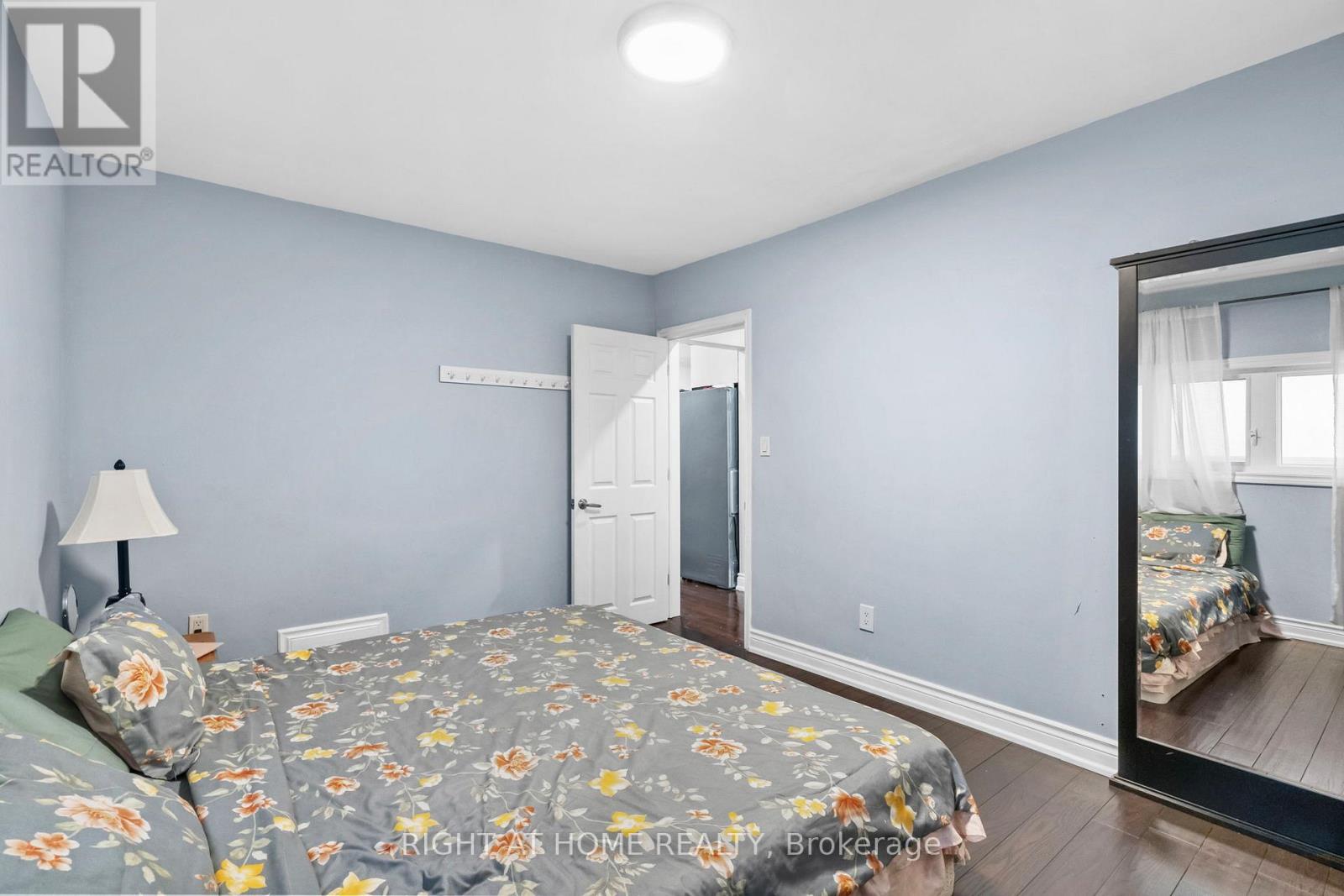 114 New Castle Street, Toronto, Ontario  M8Z 1C8 - Photo 16 - W13456080