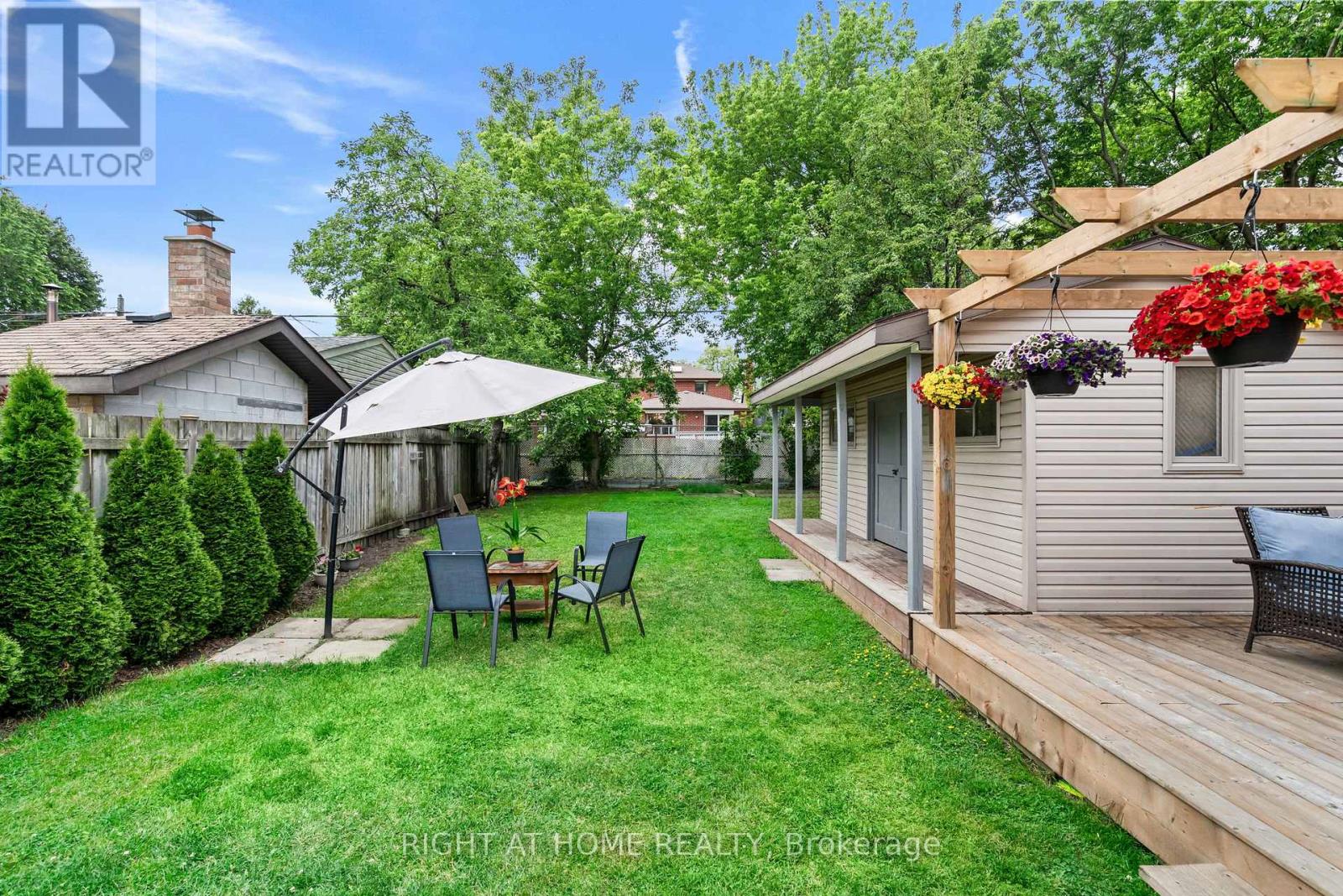 114 New Castle Street, Toronto, Ontario  M8Z 1C8 - Photo 24 - W13456080