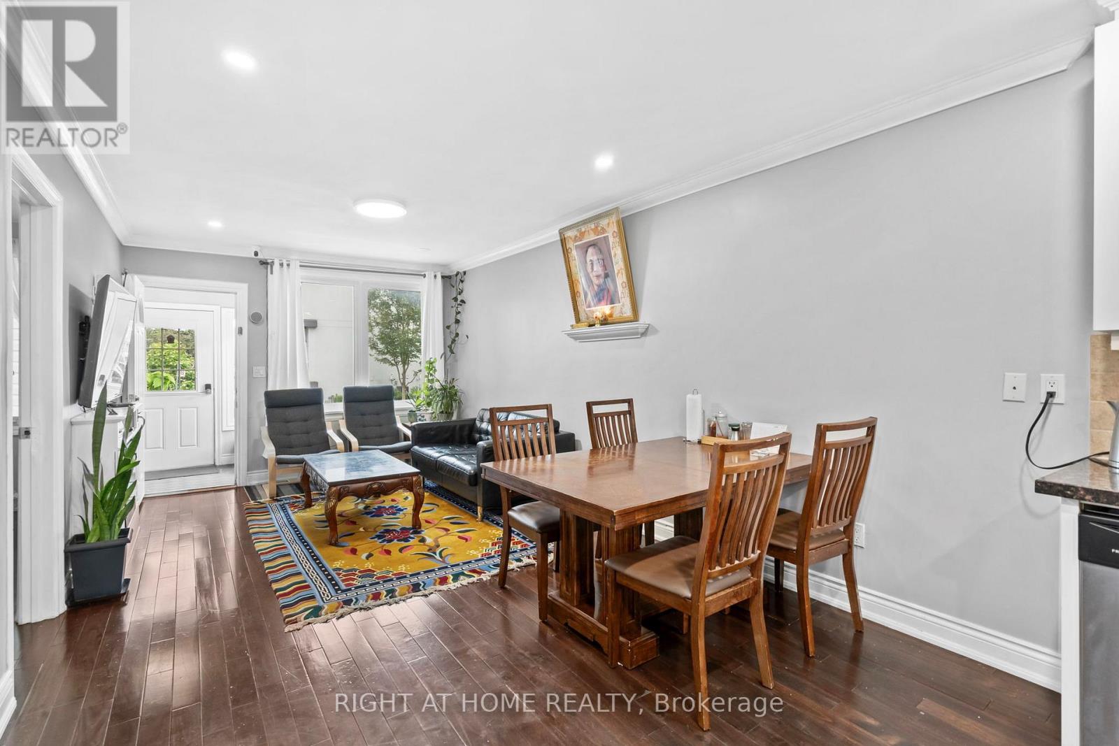 114 New Castle Street, Toronto, Ontario  M8Z 1C8 - Photo 5 - W13456080