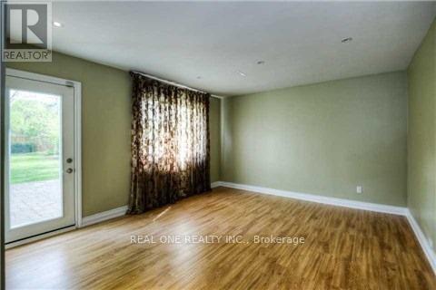 207 Pinehurst Drive, Oakville, Ontario L6J 4X2 - Photo 14 - W13456134