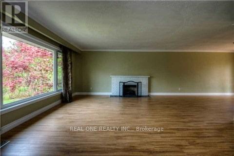 207 Pinehurst Drive, Oakville, Ontario L6J 4X2 - Photo 5 - W13456134