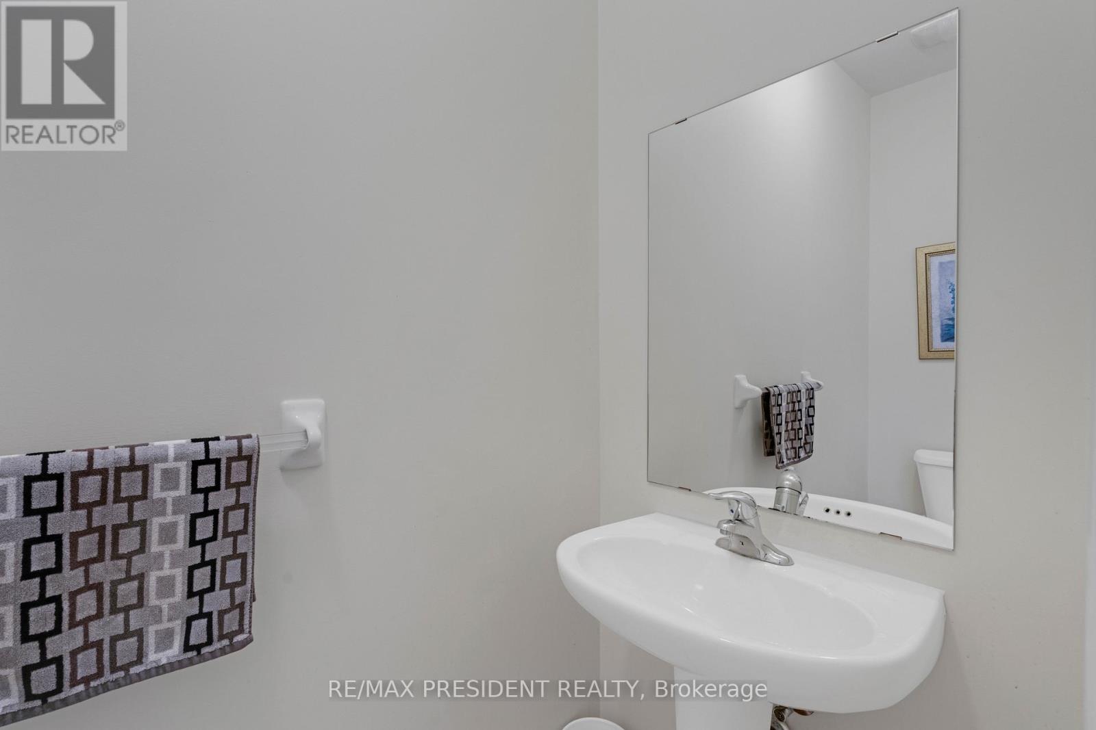 7 Wellpark Way, Brampton, Ontario  L6P 3Z6 - Photo 15 - W13456166