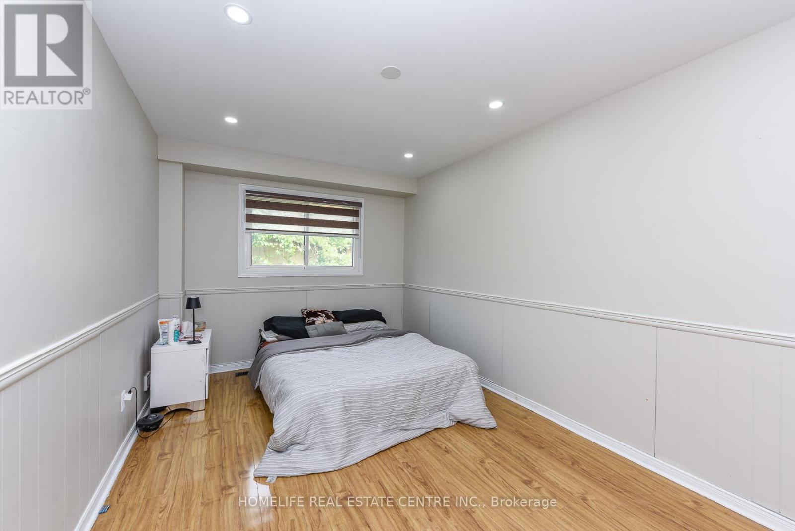 12 Courtleigh Square, Brampton, Ontario  L6Z 1J3 - Photo 29 - W13456210