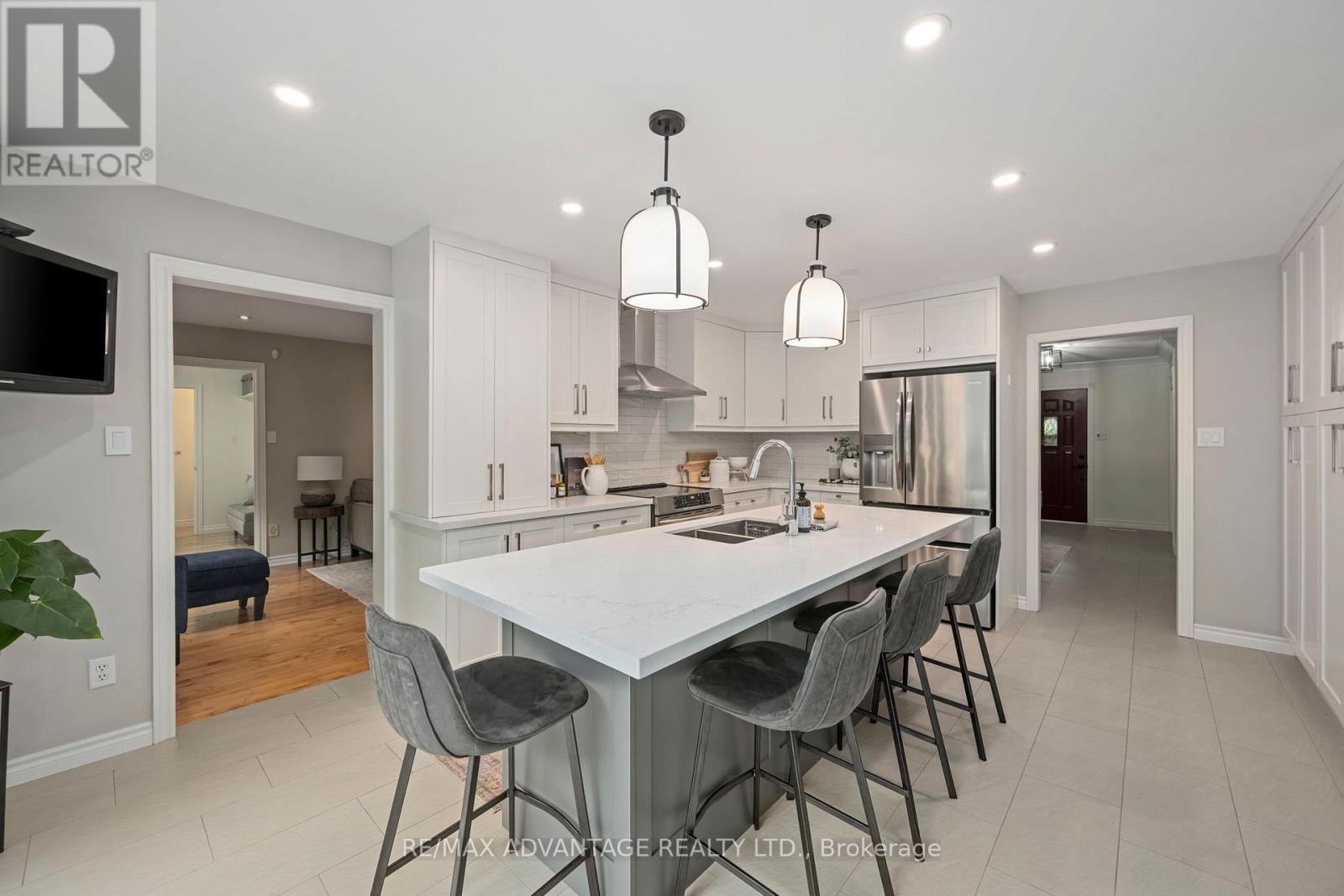 38 Dissing Crescent, London North, Ontario  N6H 5M3 - Photo 14 - X13456306