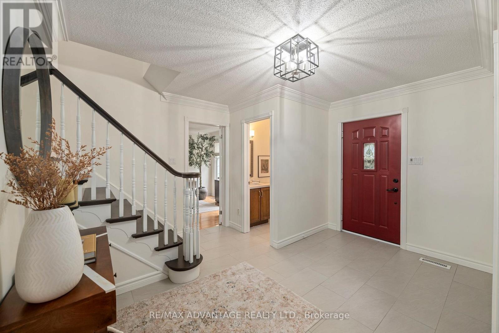 38 Dissing Crescent, London North, Ontario  N6H 5M3 - Photo 6 - X13456306