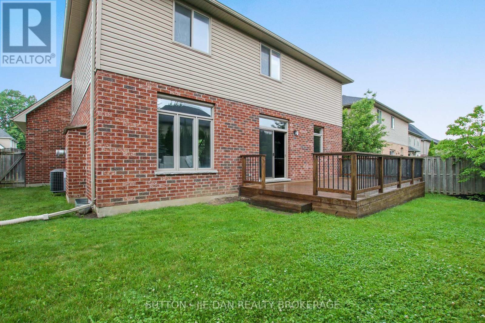 1965 Riverbend Road, London South, Ontario  N6K 0A1 - Photo 29 - X13456460