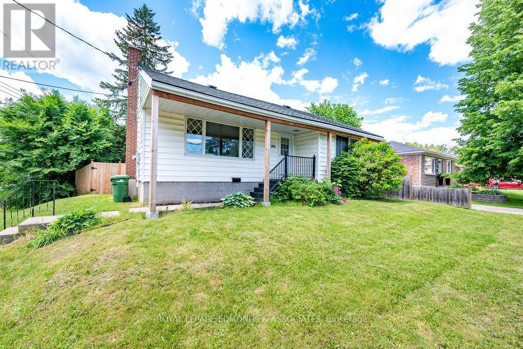 768 MACKAY STREET, Pembroke, Ontario