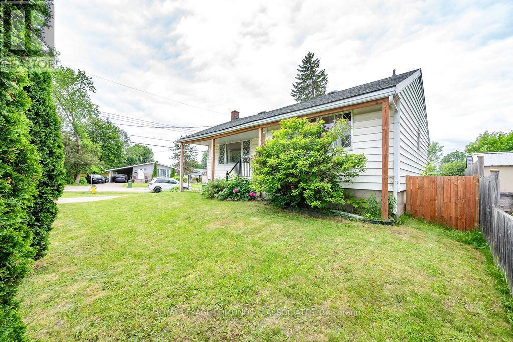 768 Mackay Street, Pembroke, Ontario  K8A 1G9 - Photo 3 - X13456350