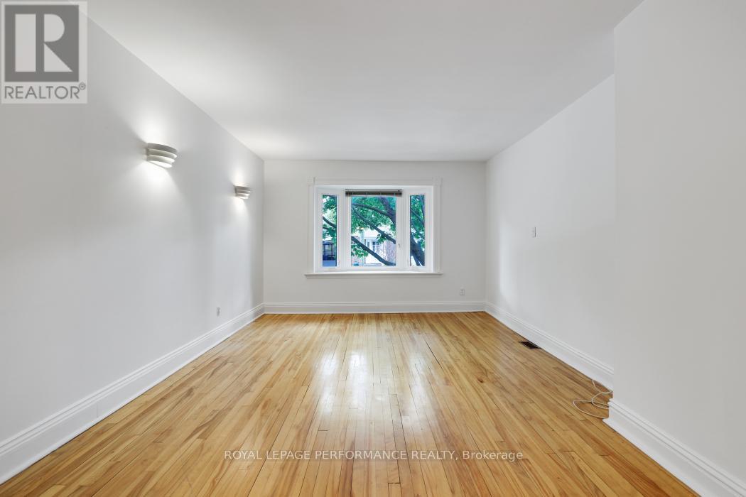 152 Ivy Crescent, Ottawa, Ontario  K1M 1X6 - Photo 3 - X13266446