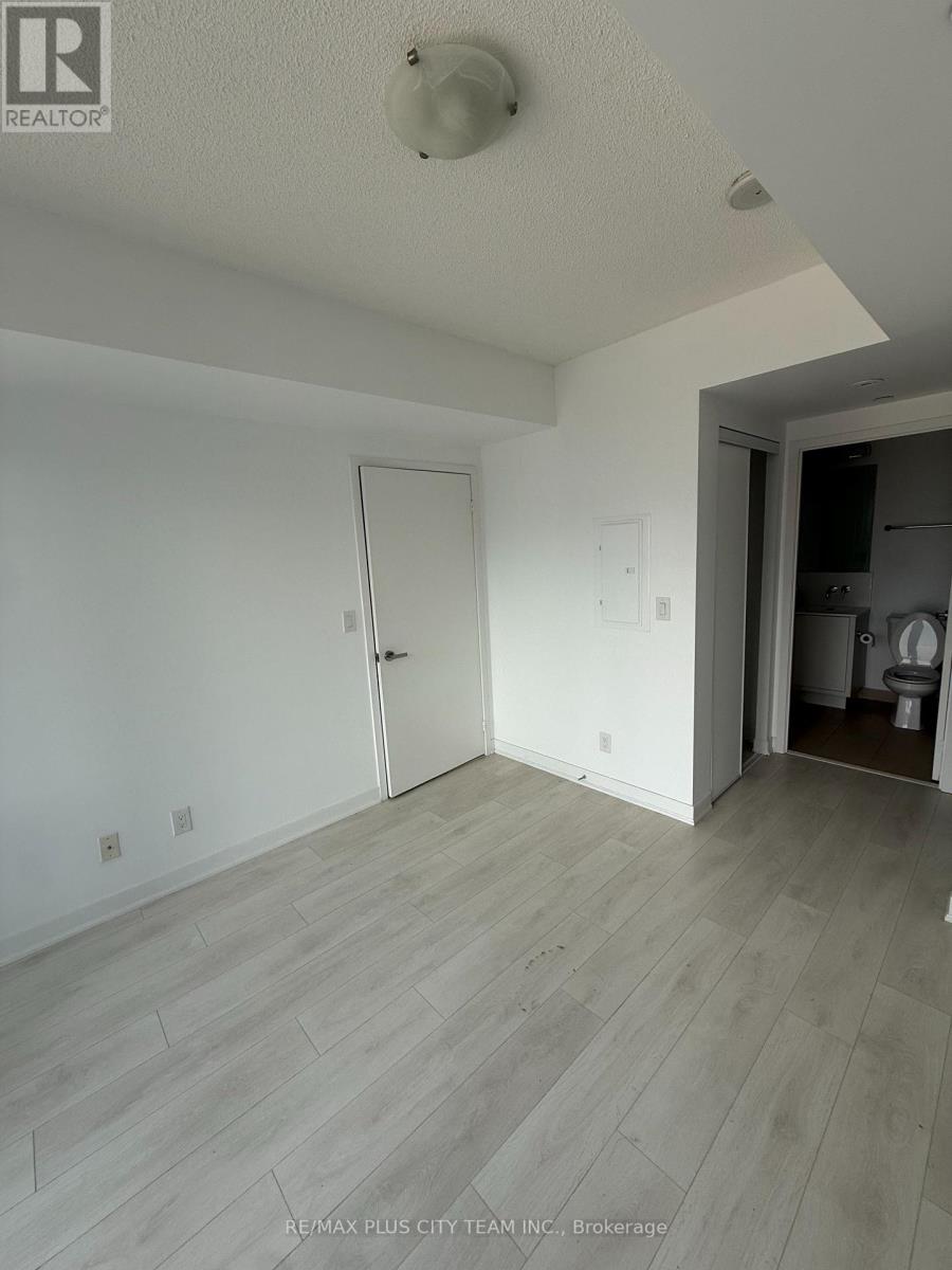 3403 - 88 Harbour Street, Toronto, Ontario  M5J 0C3 - Photo 11 - C13452634