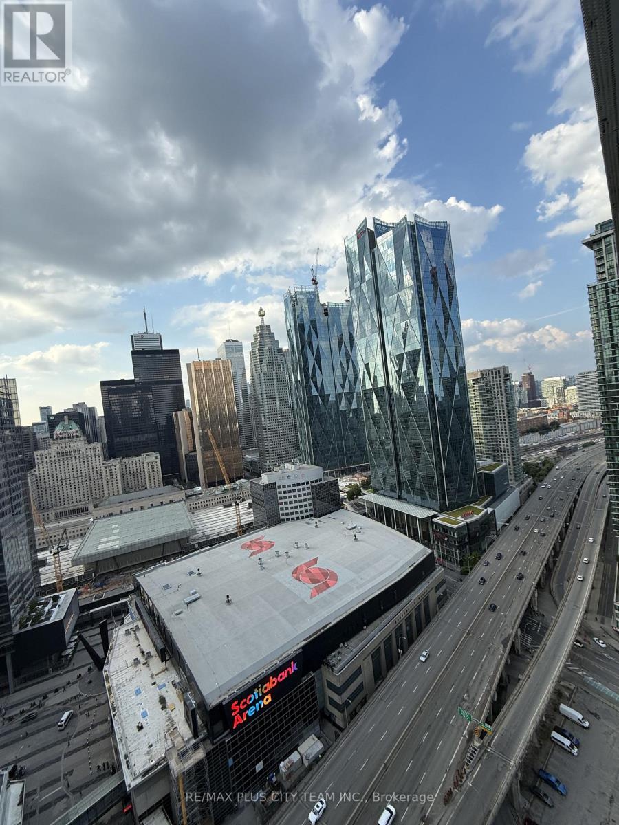 3403 - 88 Harbour Street, Toronto, Ontario  M5J 0C3 - Photo 16 - C13452634