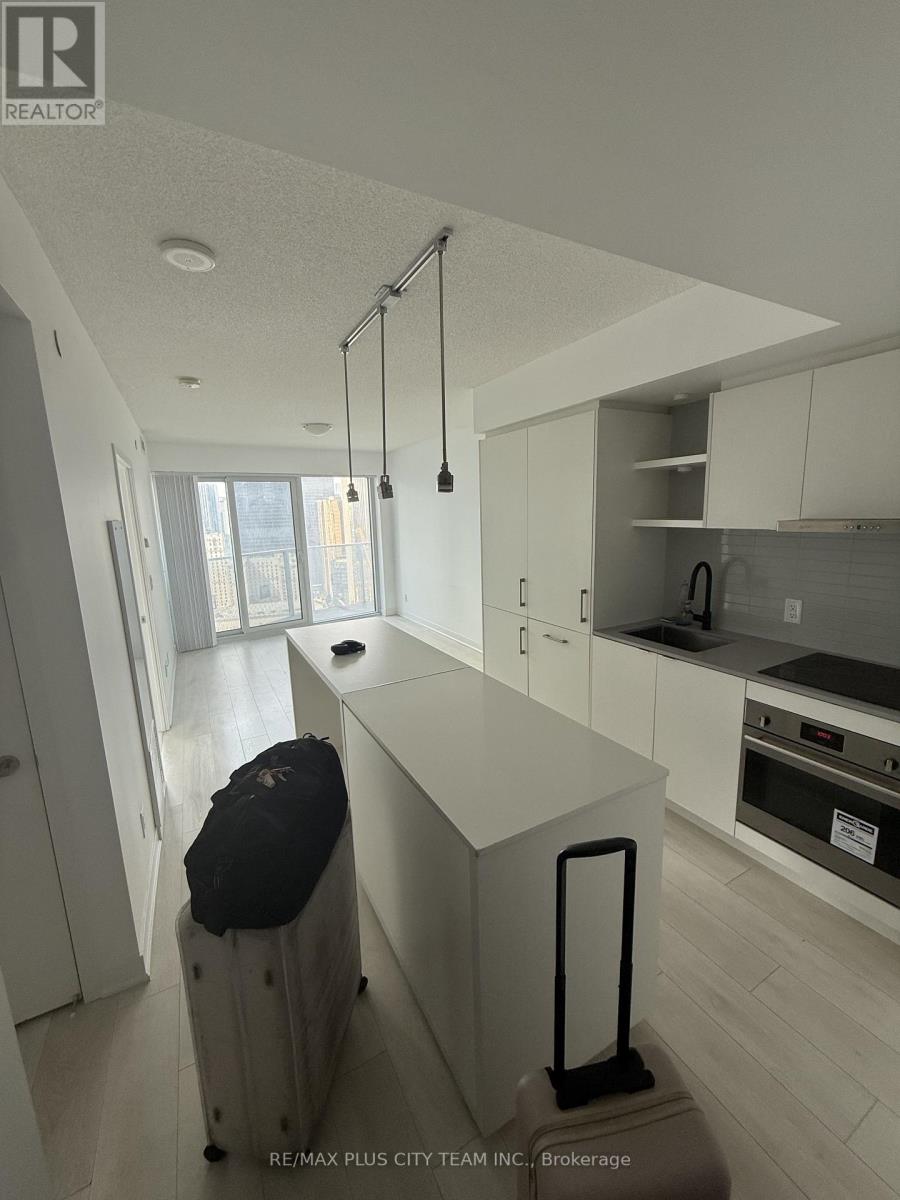 3403 - 88 Harbour Street, Toronto, Ontario  M5J 0C3 - Photo 3 - C13452634