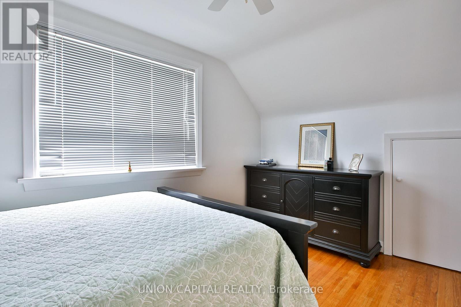 12 Newton Drive, Toronto, Ontario M2M 2M7 - Photo 12 - C13456340