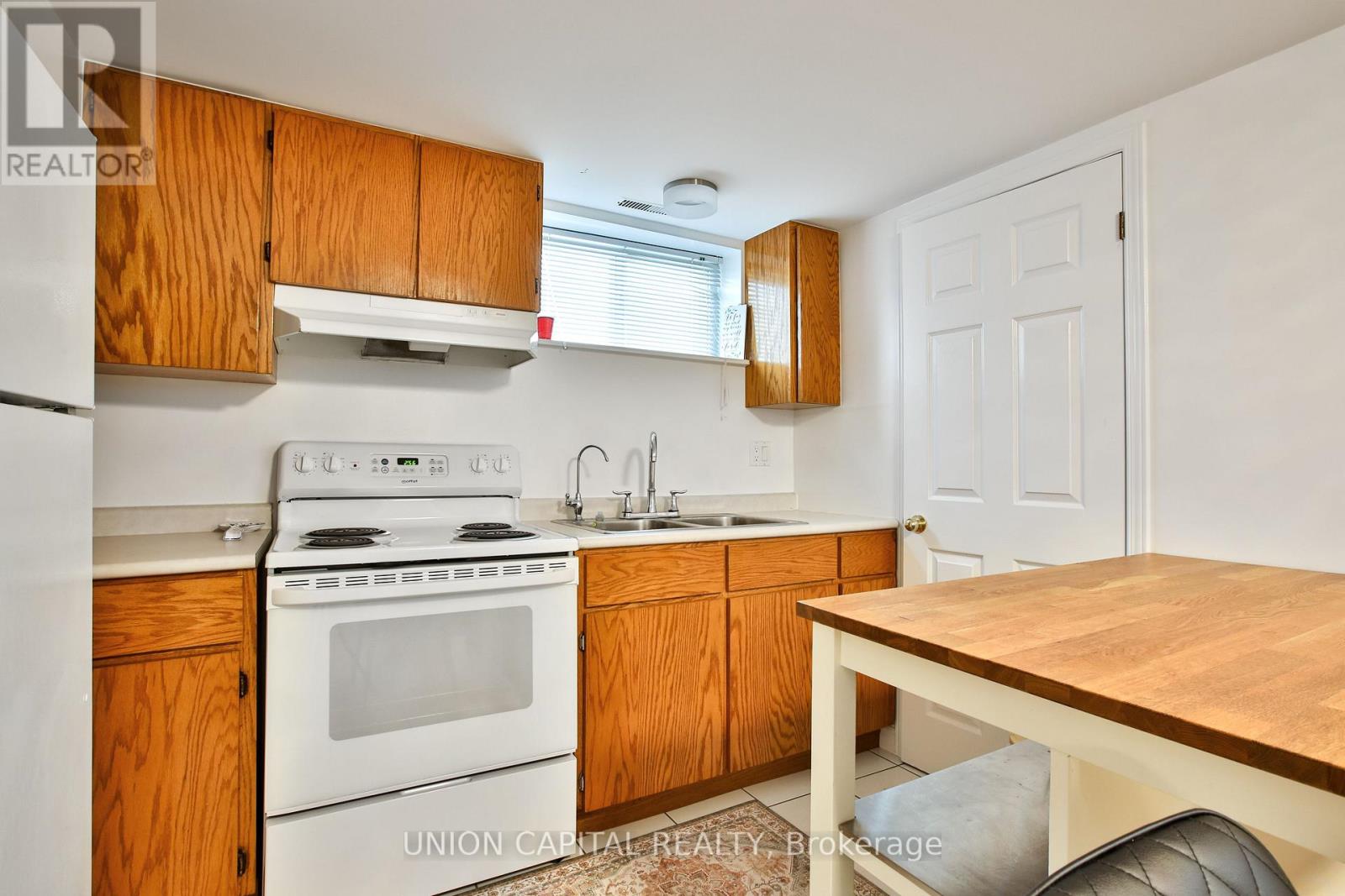 12 Newton Drive, Toronto, Ontario M2M 2M7 - Photo 18 - C13456340