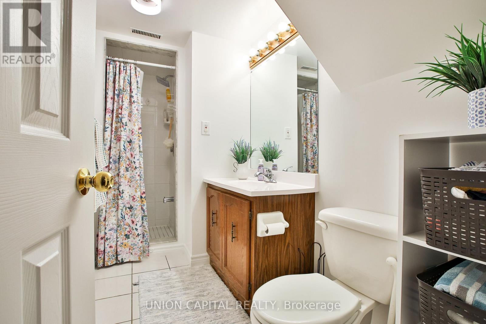 12 Newton Drive, Toronto, Ontario M2M 2M7 - Photo 19 - C13456340