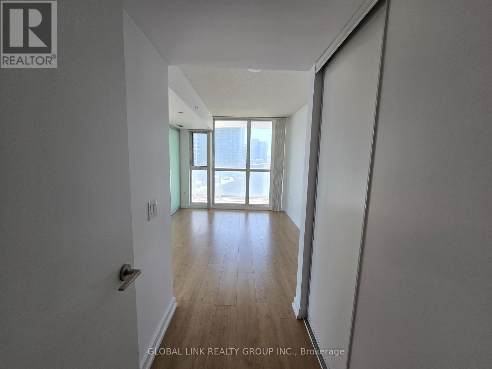 808 - 75 Queens Wharf Road, Toronto, Ontario  M5V 0J8 - Photo 11 - C13456416
