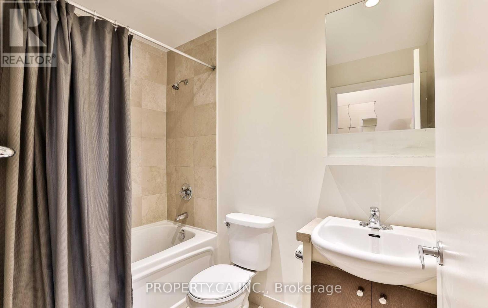 3112 - 208 Queens Quay W, Toronto, Ontario  M5J 2Y5 - Photo 12 - C13456552